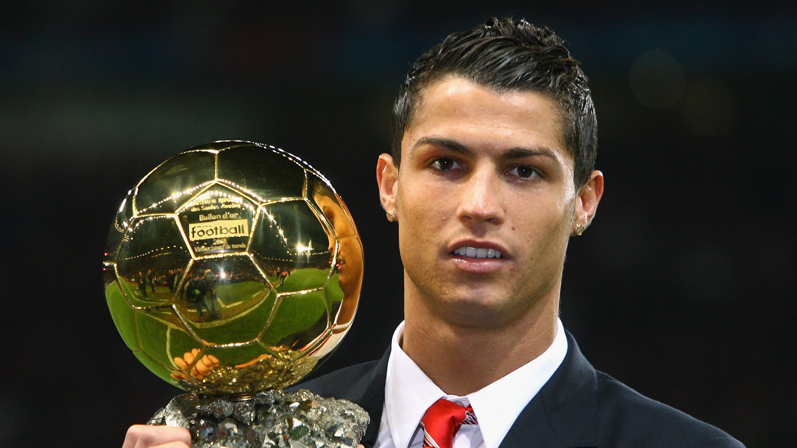 当基耶萨的利刃刺穿众神铠甲，一场个人史诗与篮球文明的对话