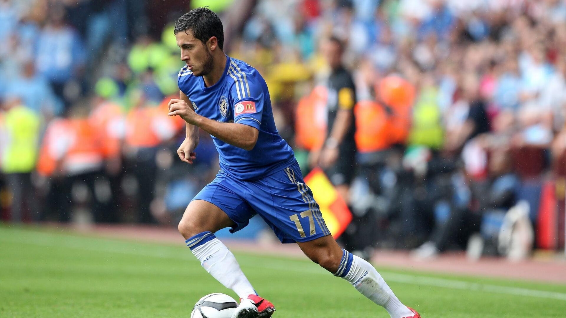 意甲焦点战之夜，弗拉霍维奇的制胜一击，如何点燃了亚平宁的足球灵魂？