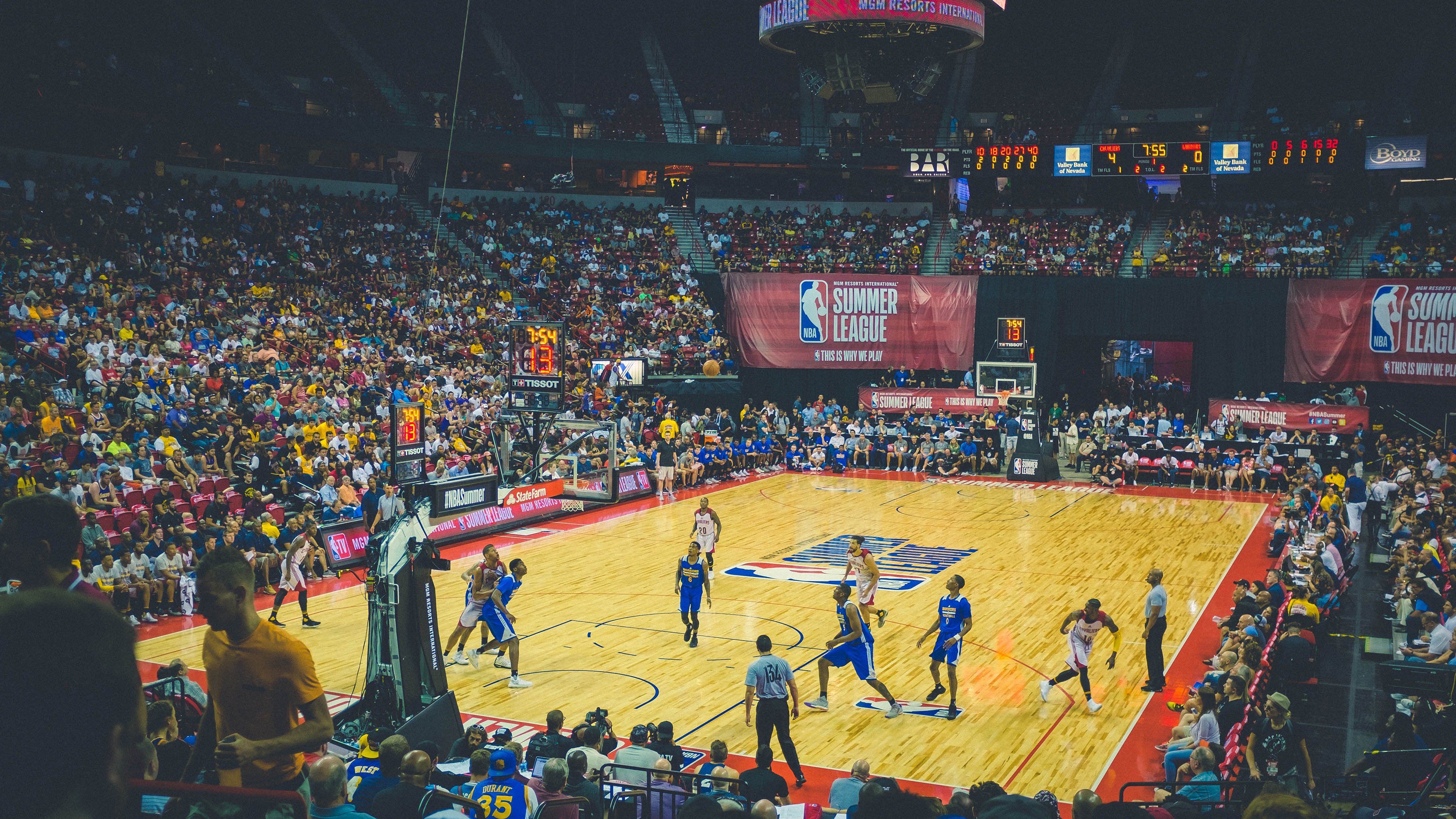 西亚卡姆末节爆发展现实力，浙江队逆转辽宁队夺关键胜利