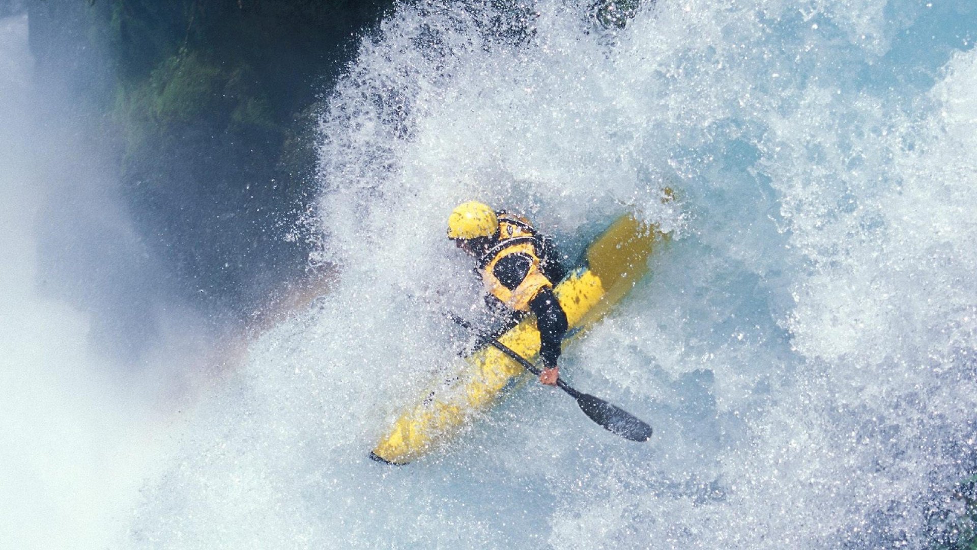 开云官网-当引擎轰鸣归于沉寂，布鲁诺如何让F1年度争冠之夜沦为一场完美谋杀